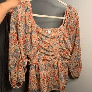 American Eagle Floral Blouse